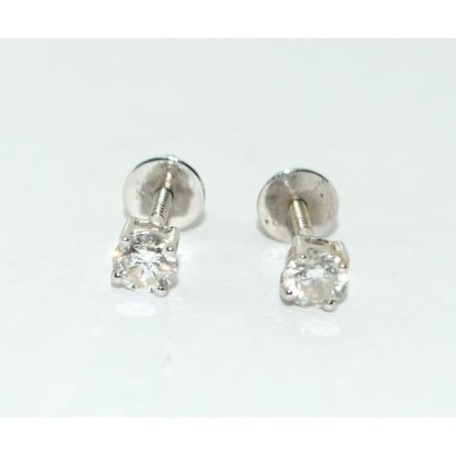 354 - 18ct white gold Diamond ear studs each being approx 0.20ct total approx 0.4ct