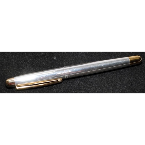 407 - Quality Otto Hutt Sterling silver cased ballpoint pen c/w inner and outer box and papers. Fully hall... 