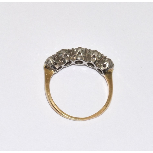 268 - A high grade gold and Diamond 5 stone ring approx. just over 1.00ct, Size O.