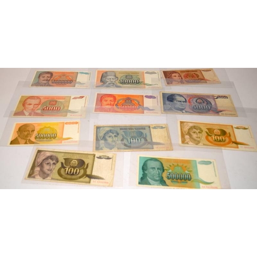 69 - Large collection of Yugoslavia and Slovenia banknotes including some vintage and high value examples... 