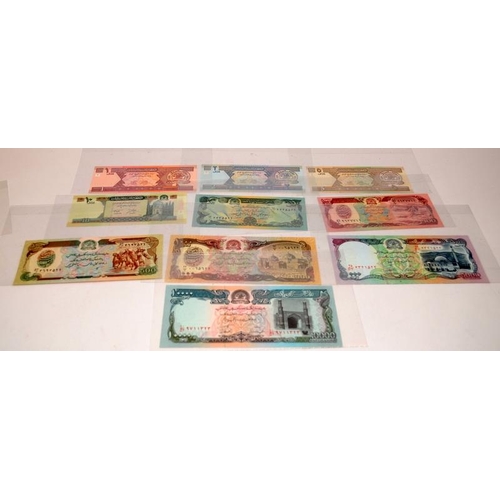 76 - Collection of Afghanistan banknotes denominations between 1 and 10000 Afghanis. 10 items in lot, all... 