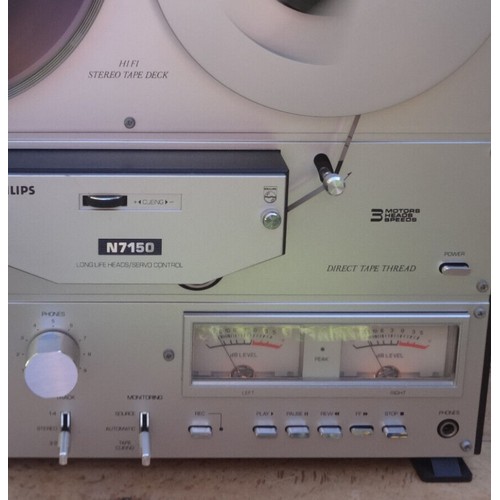 559 - PHILIPS REEL TO REEL TAPE RECORDER. This is model No. N7150 A very sophisticated machine with top qu... 