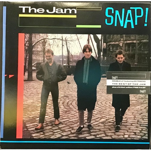 90 - THE JAM VINYL LP RECORD ‘SNAP’ WITH BONUS LIVE EP. Great package here  Including Original sticker on... 