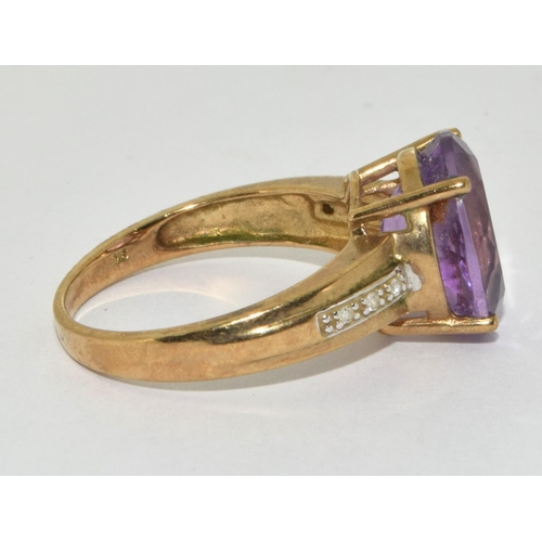 280 - 9ct White & Yellow Gold Diamond & Amethyst Solitaire Ring. Size O