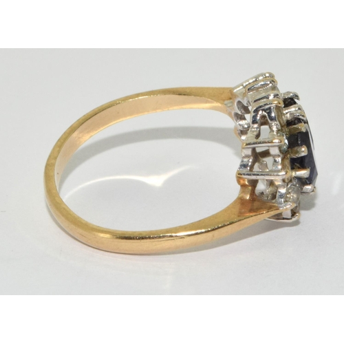 287 - 9ct Gold Double Sapphire Cluster Ring. Size P