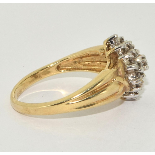 271 - 9ct Gold Ladies Diamond Cluster Ring. Approx 0.5ct. Size Q