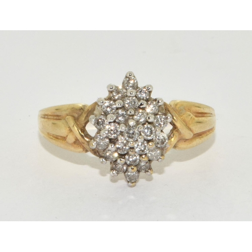 271 - 9ct Gold Ladies Diamond Cluster Ring. Approx 0.5ct. Size Q