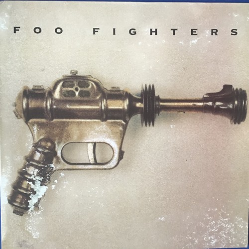 387 - FOO FIGHTERS - ORIGINAL S/T DEBUT ALBUM VINYL LP. Here we have a Excellent First pressing of this 19... 