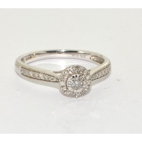 311 - A Diamond 0.25ct white 9ct gold ring Size O