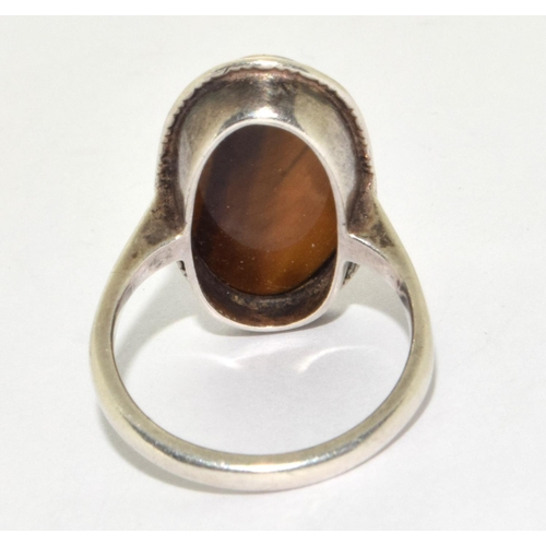 356 - A 925 silver Tigers eye ring Size O