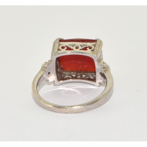 344 - A 925 silver and red gem stone ring Size N