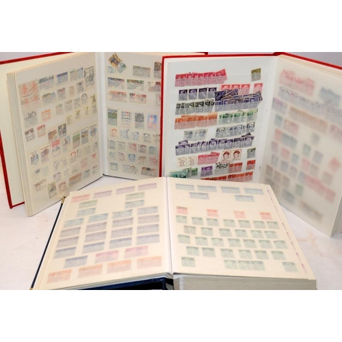 198 - 3 stock books containing a good number of USA postage stamps including early examples