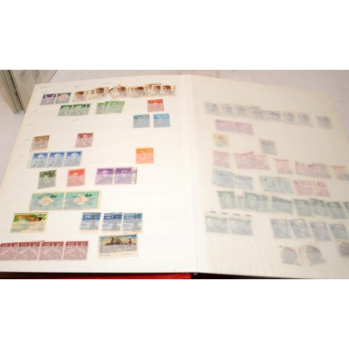 198 - 3 stock books containing a good number of USA postage stamps including early examples