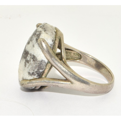 346 - Silver Ore Ring. Size V