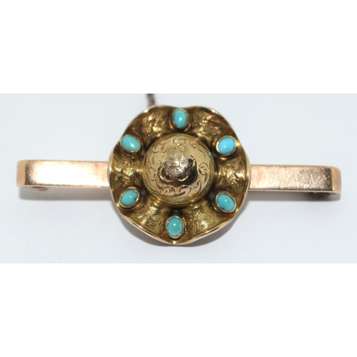 272 - 9ct Gold Brooch in the form of a Hat set with Turquoise. 5g