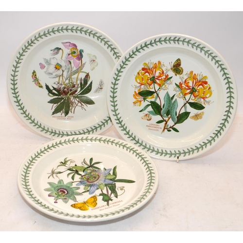 72 - Collection of Portmeirion Botanic Garden to include lidded casserole dish, large flan dish and plate... 