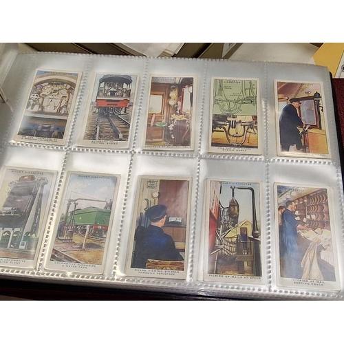 208 - Large collection of cigarette/tea cards to sort. Various subjects and sets.