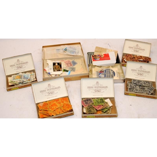 213 - Large quantity of loose world stamps, envelopes and covers, mostly waiting to be sorted