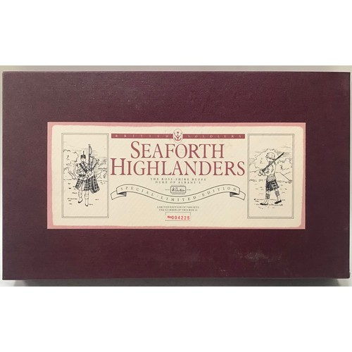 99 - Boxed Britains lead soldiers 