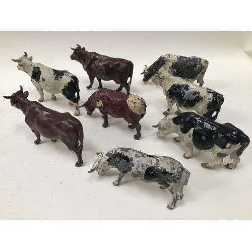 107 - Boxed lead Farm Animals Cows and Deer (18) play worn