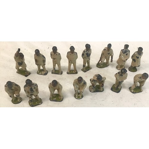 87 - Rare Pixyland Kew 1920’s hollow lead cricket players x 15. Some loss of paint but no damage.