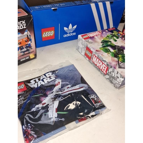 203 - A selection of lego recent sealed sets to include - #10282, #40391, #40539, #40559, #76241 and 30654... 