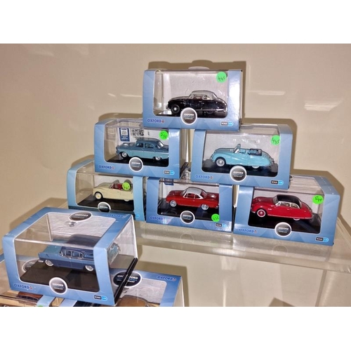 288 - Oxford Automobile Company group of boxed 1:76 scale die cast vehicles all appear in excellent condit... 