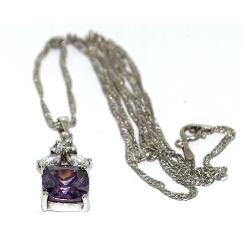 172 - Lovely CZ Amethyst wG 925 silver pendant.