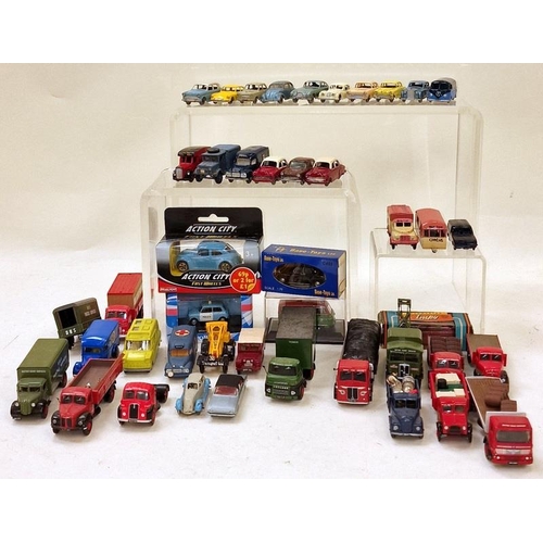 299 - Collection of vintage and modern boxed and unboxed die cast vehicles to include large number of earl... 