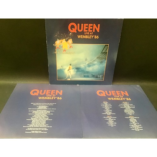 333 - QUEEN ‘LIVE AT WEMBLEY '86’ ORIGINAL DOUBLE VINYL ALBUM. Released in 1992 on Parlophone Records PCSP... 