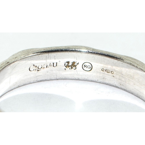 169 - Clogau silver band ring with 9ct Welsh gold to inside Size Z