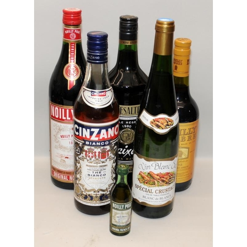 76 - 5 bottles alcohol and a miniature to include Noilly Prat and Cinzano