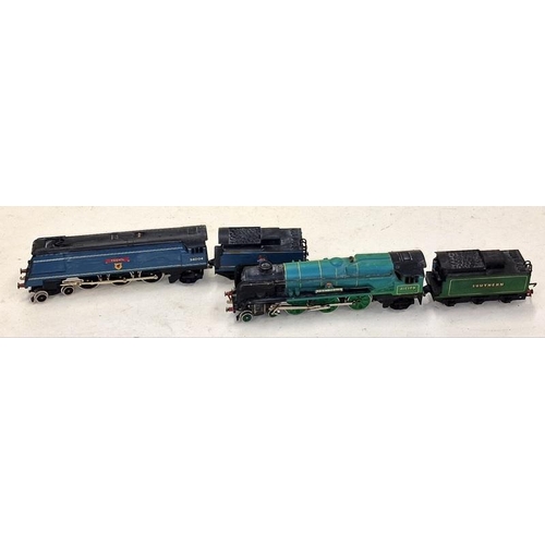 26 - Two OO Gauge locomotives and tenders to include British Railways Yeovil 34004 and Southern Lyme-Regi... 