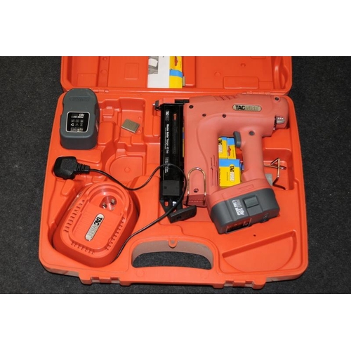 228 - Ranger 40 Duo 18V Cordless Nailer/Stapler, untested.