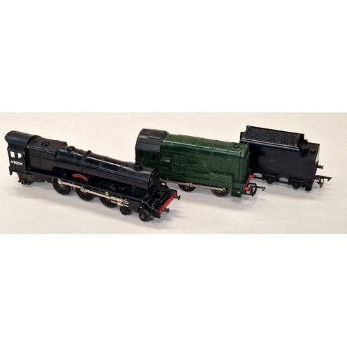 38 - Two Triang locomotives to include 4-6-2 Princess Elizabeth 46201 with tender and a diesel shunter.