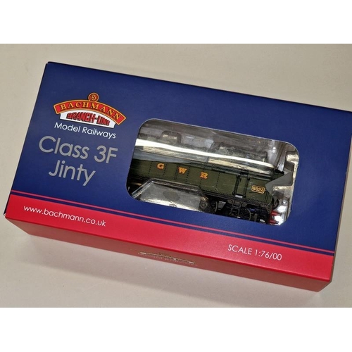 52 - Bachmann 32-214 Class 57xx locomotive together with 32-075C Class 3F Jinty locomotive. Both in unuse... 