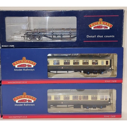 53 - Bachmann Branch-Line OO Gauge group of boxed wagons/rolling stock in unused condition (6).