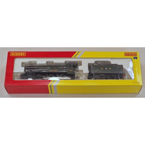 57 - Hornby OO Gauge R2937 GWR County of Cornwall locomotive and tender together with R2848X GWR Castle C... 