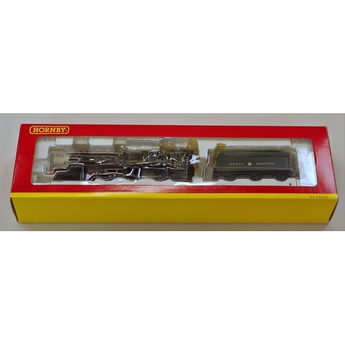 57 - Hornby OO Gauge R2937 GWR County of Cornwall locomotive and tender together with R2848X GWR Castle C... 