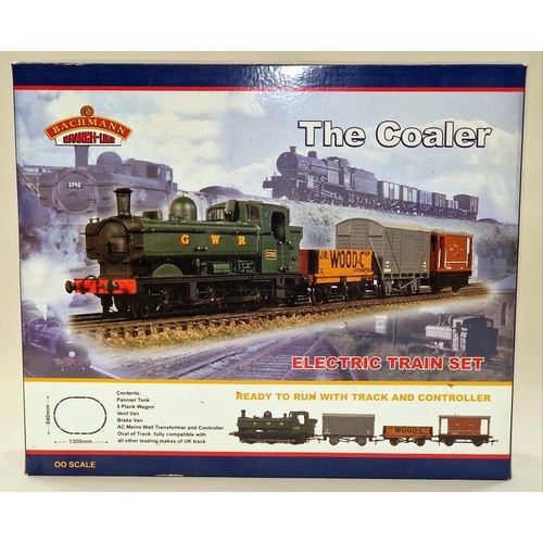 59 - Bachmann OO Gauge 30-010 The Coaler electric train set.