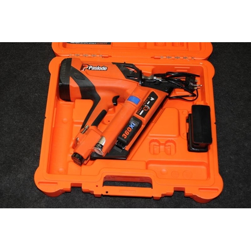 320 - Paslode 360xi rechargeable framing nail gun c/w hard carry case. Ref:W