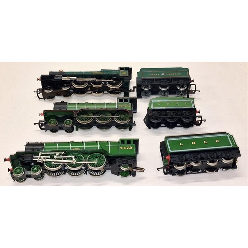 106 - Hornby OO Gauge group of locomotives and Tenders to include LNER 4472 Flying Scotsman and Great West... 