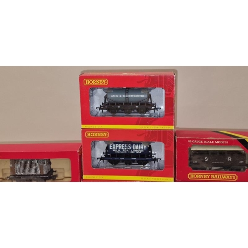 63 - Hornby OO Gauge group of boxed rolling stock all in excellent condition (10).