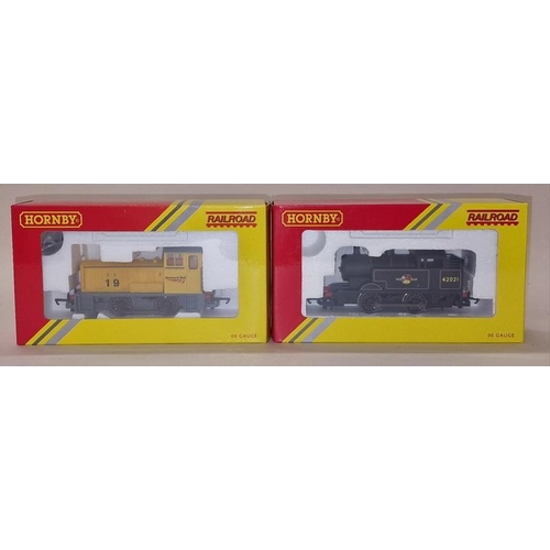 88 - Hornby pair of locomotives to include R3775 Network Rail Diesel Shunter and R3953 Club Special (2).