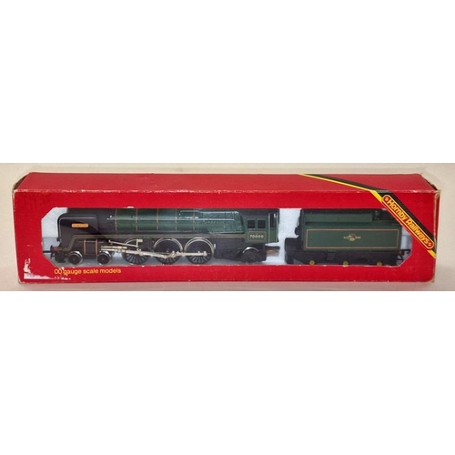 128 - Hornby OO Gauge British Rail R.063 Brittannia locomotive boxed.