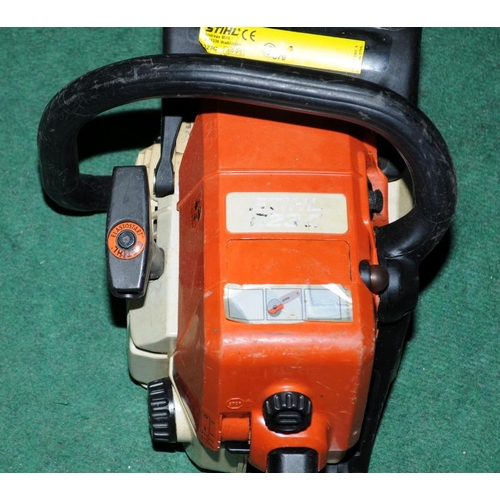 324 - Stihl chainsaw model 023 C. Ref:W