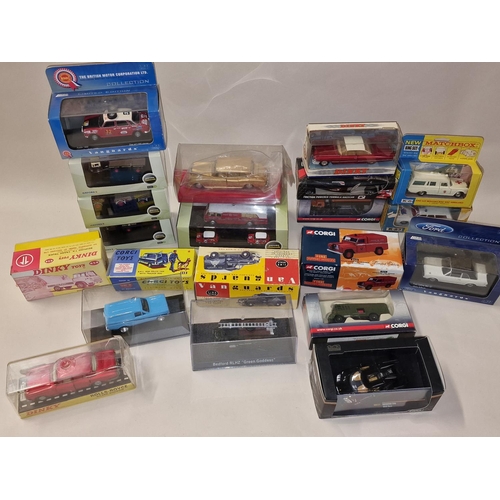 405 - Group of boxed vintage and modern die cast cars to include Corgi, Dinky and Matchbox.