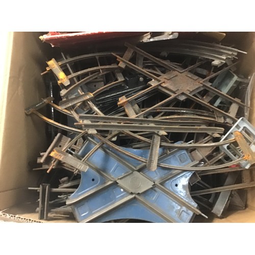 133 - Large collection of 0 gauge track and various crossings and turntable some boxed but mostly loose. (... 