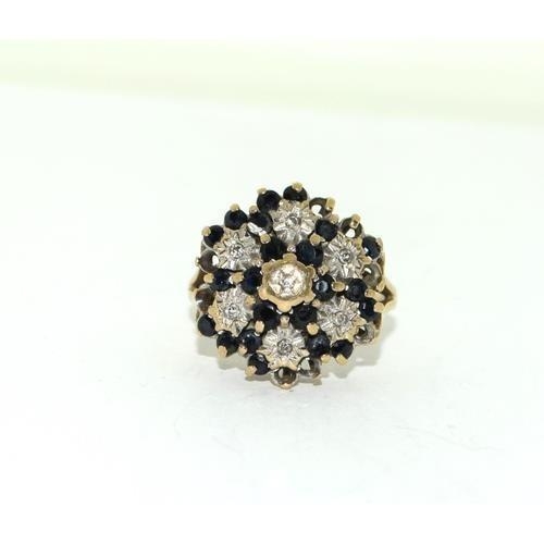 331 - 9ct gold ladies antique set large Diamond and Sapphire cluster ring 4.2g size K