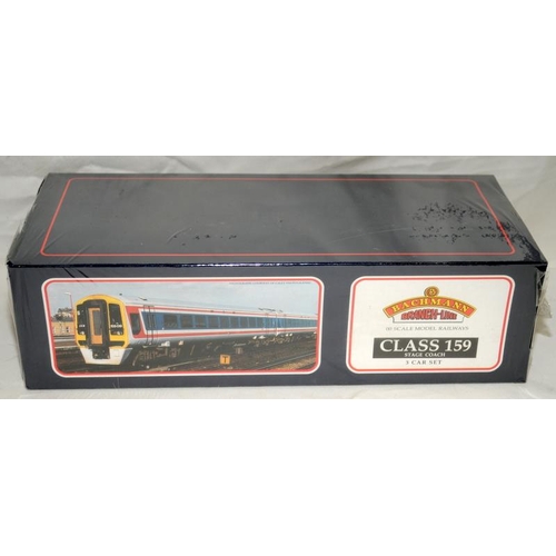 151 - Bachmann Branch Line Class 159 Stage Coach 3 car set. Unopened